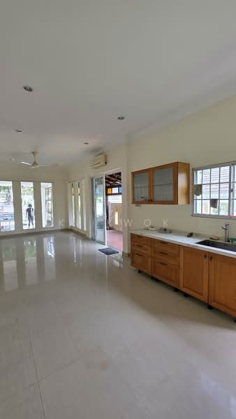 Rumah Banglo untuk Dijual di Tanjung Bungah (Penang) - KK Kwok - Living Room - PropertyGuru.com.my