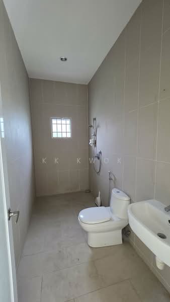 Rumah Banglo untuk Dijual di Tanjung Bungah (Penang) - KK Kwok - Bathroom - PropertyGuru.com.my