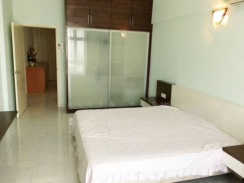 Kondominium untuk Dijual di Bayswater Resort Condominium - Allen Yeoh - Bedroom - PropertyGuru.com.my