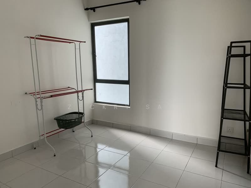 Servis Apartment untuk Disewa di E'Island Lake Haven - Zeckry Saw - PropertyGuru.com.my
