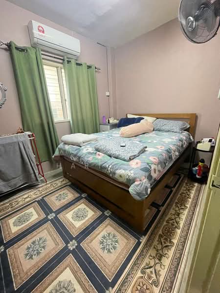 Pangsapuri untuk Dijual di Pangsapuri Bukit Baru - Syukor Hartanah - Bedroom - PropertyGuru.com.my