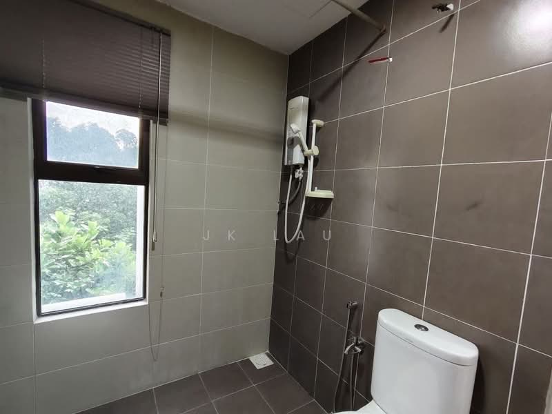 Kondominium untuk Dijual di Atmosfera Kondominium - JK Lau - Bathroom - PropertyGuru.com.my
