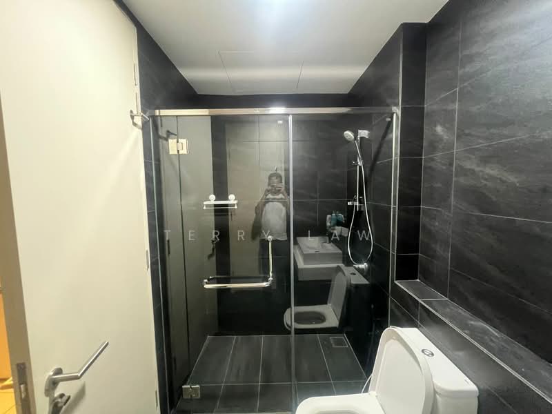 Servis Apartment untuk Disewa di NOVUM - Terry Law - Bathroom - PropertyGuru.com.my