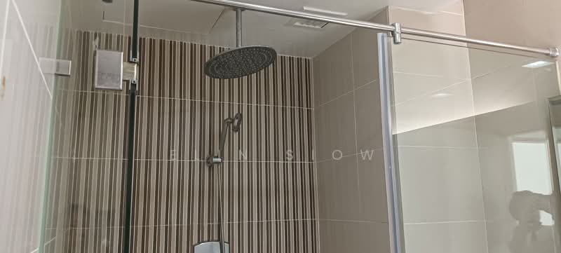 Servis Apartment untuk Disewa di Suasana Bukit Ceylon / Raja Chulan Residences - Elin Siow - Bathroom - PropertyGuru.com.my