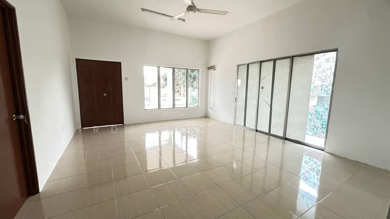Rumah Berkembar untuk Dijual di Bandar Baru Salak Tinggi (Sepang) - Firdaus Hamidun - PropertyGuru.com.my