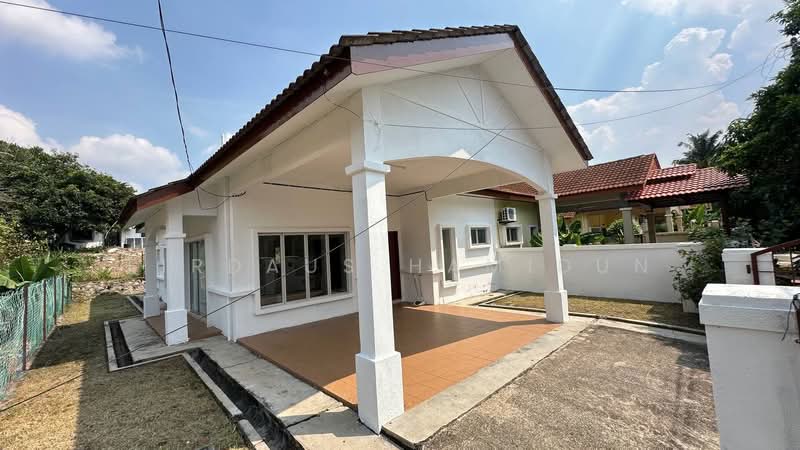 Rumah Berkembar untuk Dijual di Bandar Baru Salak Tinggi (Sepang) - Firdaus Hamidun - PropertyGuru.com.my
