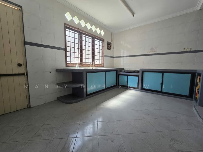 Rumah Teres 2 Tingkat untuk Dijual di Skudai (Johor) - Mandy Goh Siew Li - Kitchen - PropertyGuru.com.my
