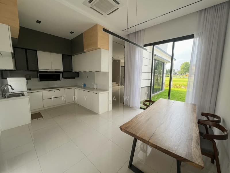 2-storey Terraced House for Sale in Taman Ekoflora (Johor Bahru) - Endy Law Law - Kitchen - PropertyGuru.com.my