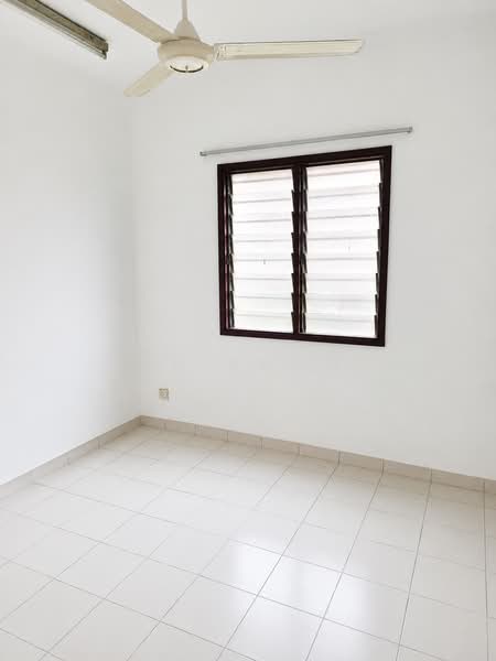 Apartment for Rent at Subang Perdana Goodyear Court 5 - KH Khoo - PropertyGuru.com.my