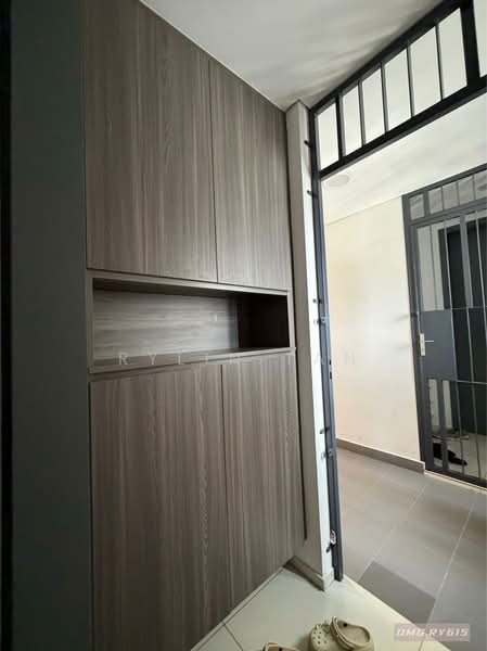 Servis Apartment untuk Disewa di TRIO By Setia - Rylin Tan - Entrance - PropertyGuru.com.my