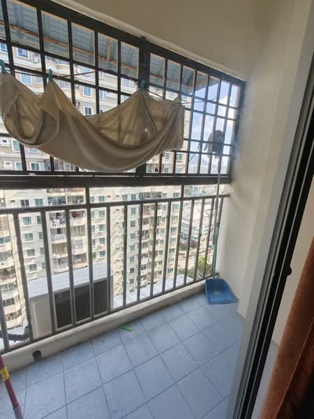 Pangsapuri untuk Dijual di Sri Impian Apartment - Jax Quan - Balcony - PropertyGuru.com.my