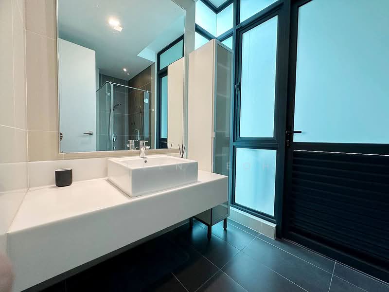 Kondominium untuk Dijual di The LIGHT COLLECTION II - Allen Yeoh - Bathroom - PropertyGuru.com.my