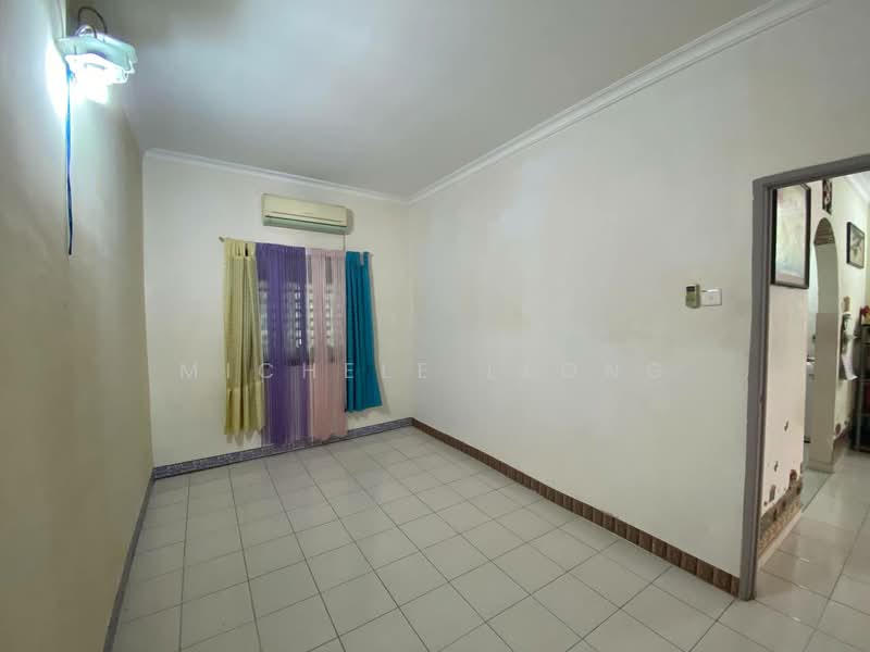 2-storey Terraced House for Sale in Taman Anda (Ipoh) - Michele Leong - Interior - PropertyGuru.com.my