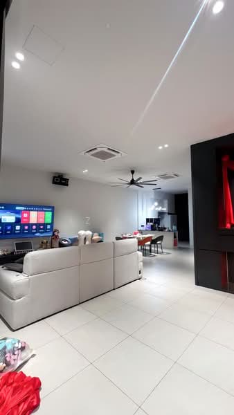 2-storey Terraced House for Rent in Puteri Harbour (Iskandar Puteri (Nusajaya)) - LZ Lau - Living Room - PropertyGuru.com.my