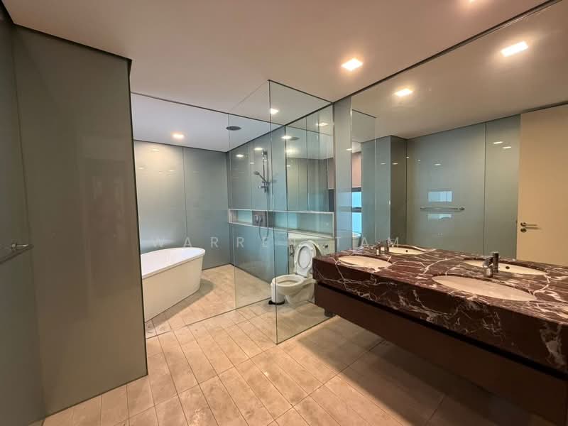 Kondominium untuk Disewa di Condominium @ The Troika - Warren Tam - Bathroom - PropertyGuru.com.my