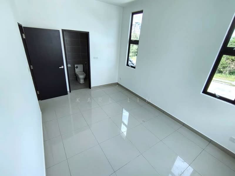 Rumah Teres 2 Tingkat untuk Dijual di Taman Pelangi Indah (Ulu Tiram) - Karl Lim - Interior - PropertyGuru.com.my