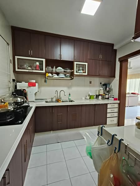 Kondominium untuk Dijual di Greenlane Park - Mervyn Seah - Kitchen - PropertyGuru.com.my