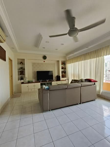 Kondominium untuk Dijual di Greenlane Park - Mervyn Seah - Living Room - PropertyGuru.com.my