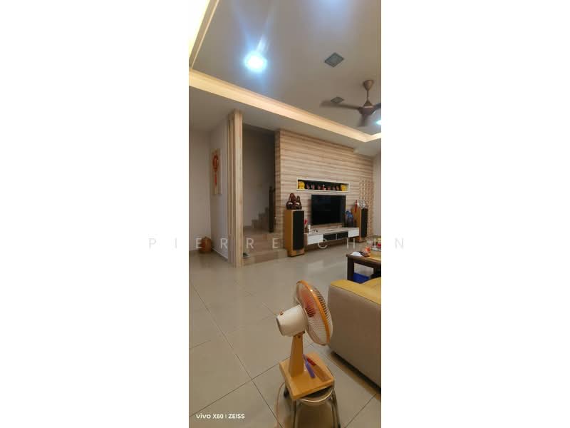 Rumah Teres 2 Tingkat untuk Dijual di Ehsan Jaya (Johor Bahru) - Pierre Chin - Living Room - PropertyGuru.com.my