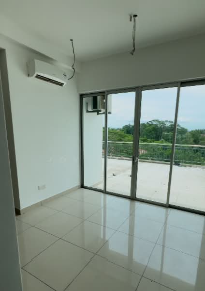Service Residence for Sale at Vida Heights - Jovyn Tay - Balcony - PropertyGuru.com.my
