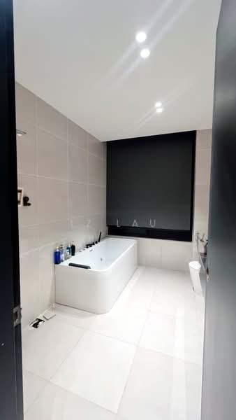 2-storey Terraced House for Sale in Puteri Harbour (Iskandar Puteri (Nusajaya)) - LZ Lau - Bathroom - PropertyGuru.com.my
