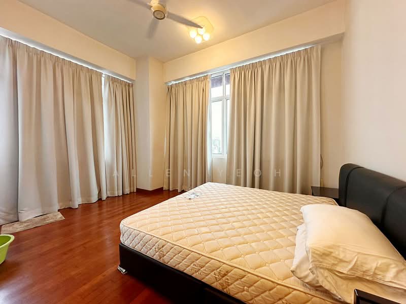 Kondominium untuk Dijual di Mayfair Condominium - Allen Yeoh - Bedroom - PropertyGuru.com.my
