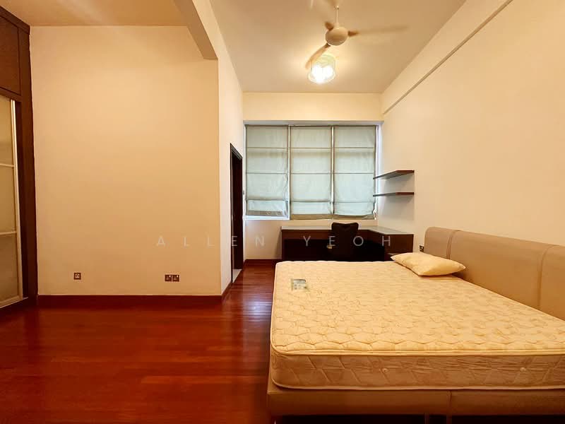 Kondominium untuk Dijual di Mayfair Condominium - Allen Yeoh - Bedroom - PropertyGuru.com.my