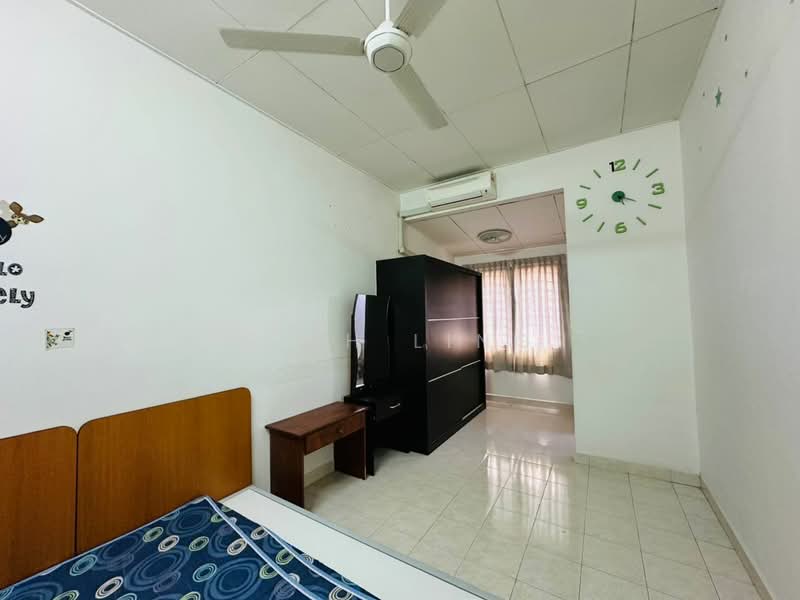 Rumah Teres 2 Tingkat untuk Disewa di Kampung Bukit Tengah (Bukit Mertajam) - Fish Ling - Bedroom - PropertyGuru.com.my