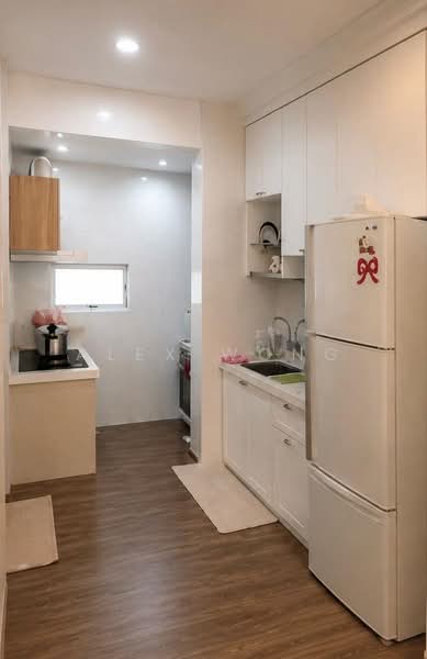 Pangsapuri untuk Dijual di Kingfisher Series - Alex Wong - Kitchen - PropertyGuru.com.my