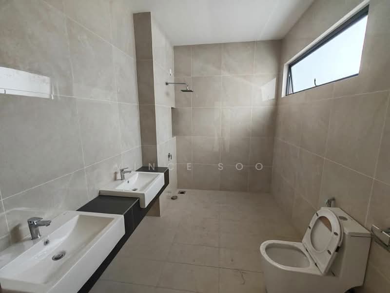 Rumah Kluster untuk Dijual di Austin Crest (Johor Bahru) - Vince Soo - Bathroom - PropertyGuru.com.my