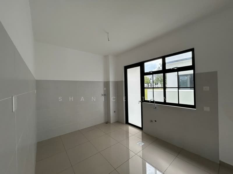 Semi-Detached House for Sale in Eco Botanic (Iskandar Puteri (Nusajaya)) - Shanice Tan - Kitchen - PropertyGuru.com.my