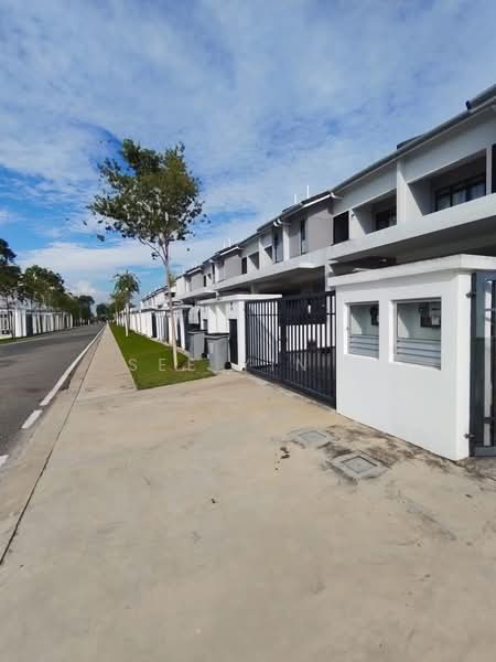 Rumah Teres untuk Dijual di Iskandar Puteri (Nusajaya) (Johor) - See Yin . - Exterior - PropertyGuru.com.my