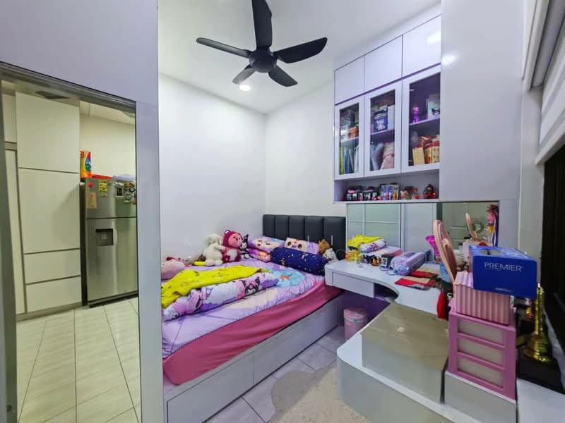 Rumah Teres 1 Tingkat untuk Dijual di Permas Jaya (Johor Bahru) - Karl Lim - Bedroom - PropertyGuru.com.my