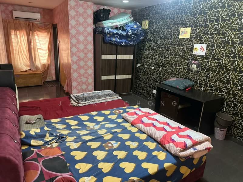 Rumah Berkembar untuk Dijual di Taman Saga 2 (Klang) - JACKY CHONG - PropertyGuru.com.my