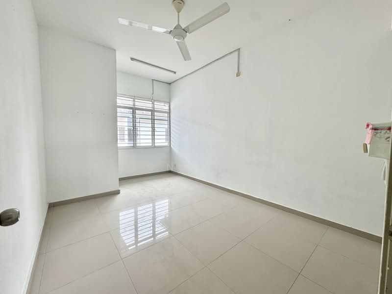 Rumah Teres 2.5 Tingkat untuk Disewa di Taman Semenyih Indah (Semenyih) - Eldon Chong - Interior - PropertyGuru.com.my