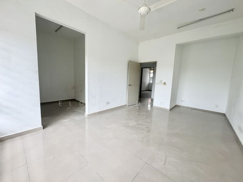 Rumah Teres 2.5 Tingkat untuk Disewa di Taman Semenyih Indah (Semenyih) - Eldon Chong - Living Room - PropertyGuru.com.my