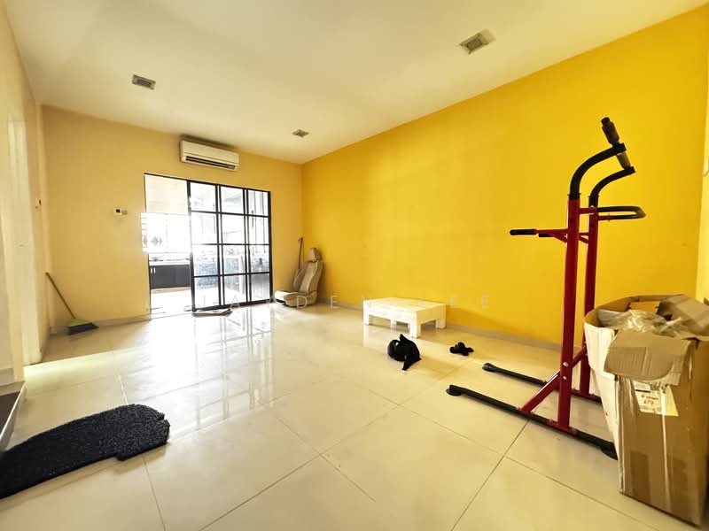 2-storey Terraced House for Sale in Bandar Puteri Puchong (Puchong) - Jayden Lee - Living Room - PropertyGuru.com.my