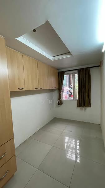 Rumah Berkembar untuk Dijual di Sungai Buloh (Selangor) - Julius Ong - Bed 4 - PropertyGuru.com.my
