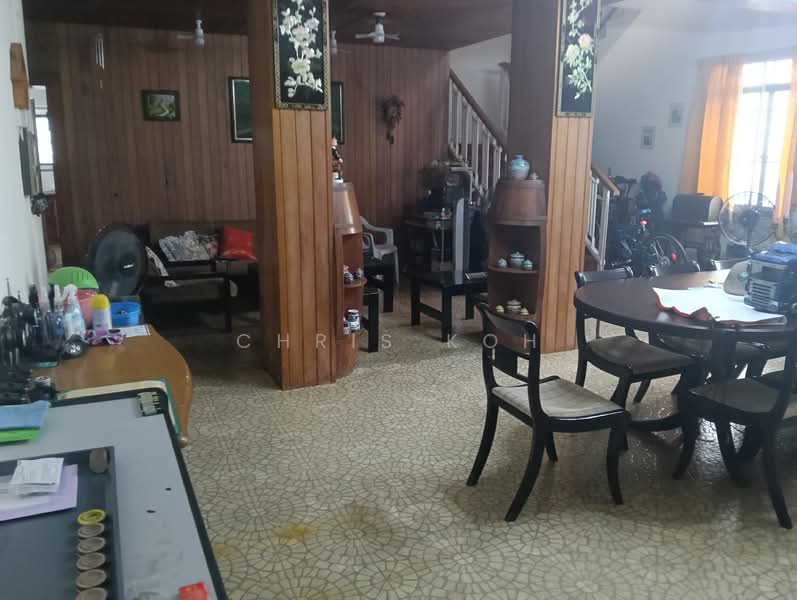 Zero-Lot Bungalow for Sale in Taman Sentosa (Bukit Baru) - Chris Koh - Living Room - PropertyGuru.com.my