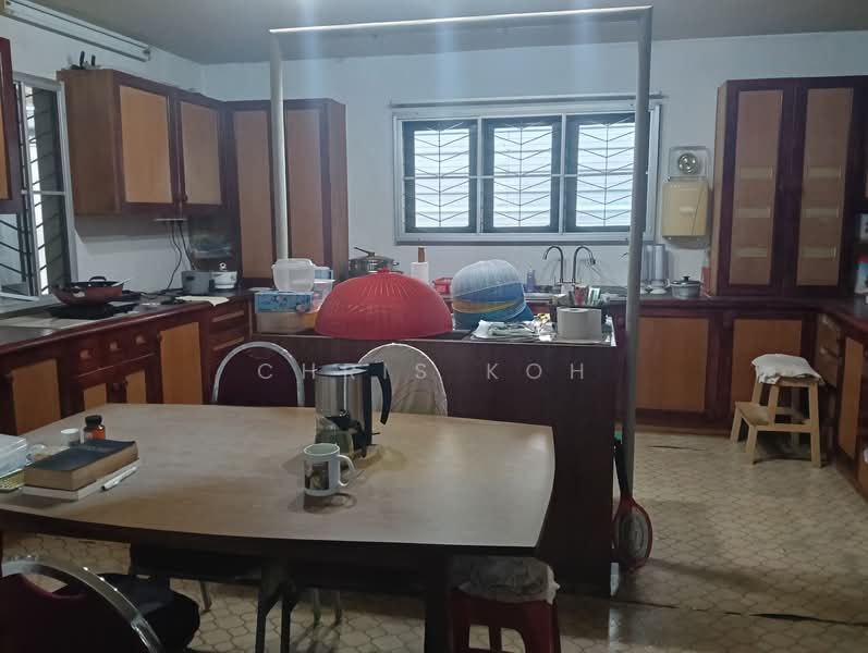 Zero-Lot Bungalow for Sale in Taman Sentosa (Bukit Baru) - Chris Koh - Kitchen - PropertyGuru.com.my
