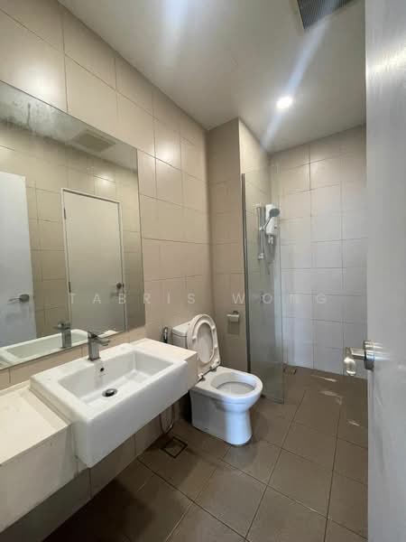 Servis Apartment untuk Disewa di i-SOHO @ i-City - Tabris Wong - Bathroom - PropertyGuru.com.my