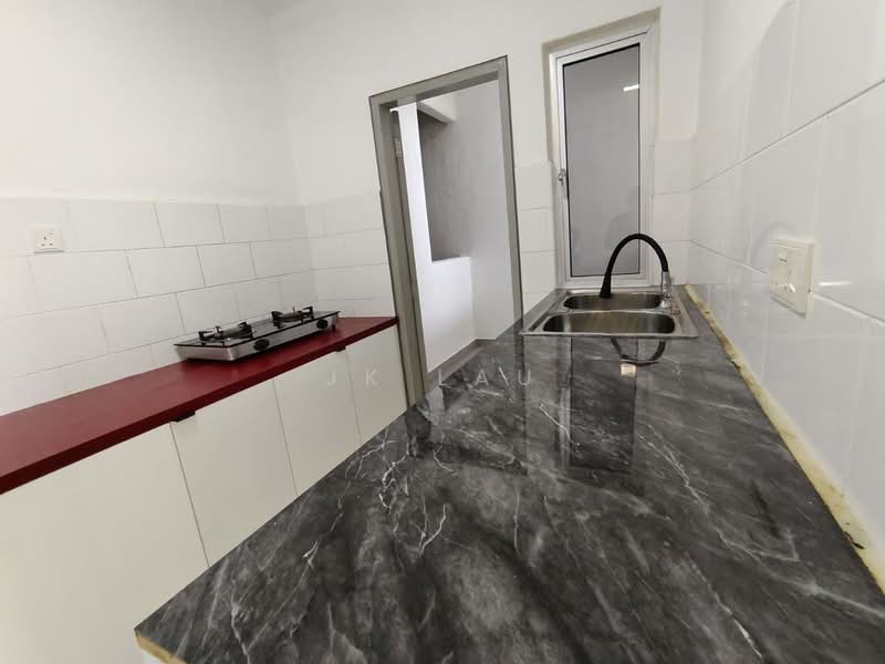 Condominium for Rent at The Wharf Residence - JK Lau - Kitchen - PropertyGuru.com.my