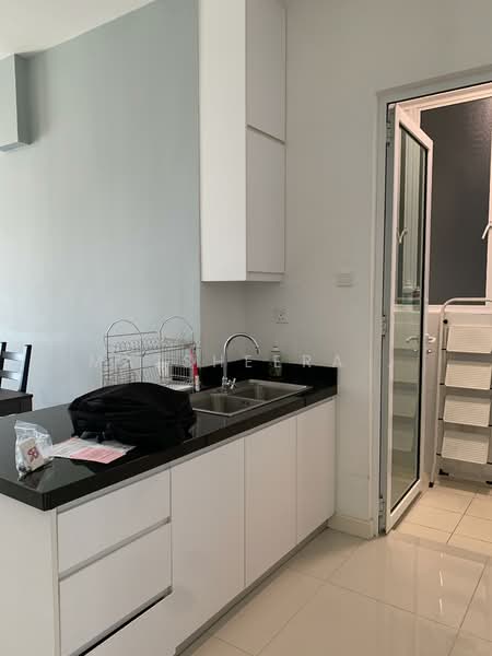 Servis Apartment untuk Disewa di Southbank Residence - Mazsheera . - Kitchen - PropertyGuru.com.my