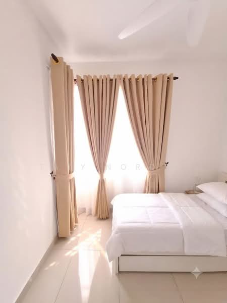 Condominium for Rent at Dwiputra Residences - Taty Nordin - Bedroom - PropertyGuru.com.my
