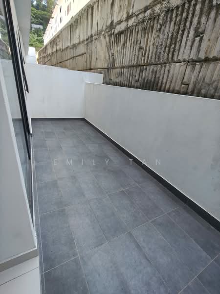 3-storey Terraced House for Rent in Damansara Perdana (Selangor) - Emily Tan - Balcony - PropertyGuru.com.my