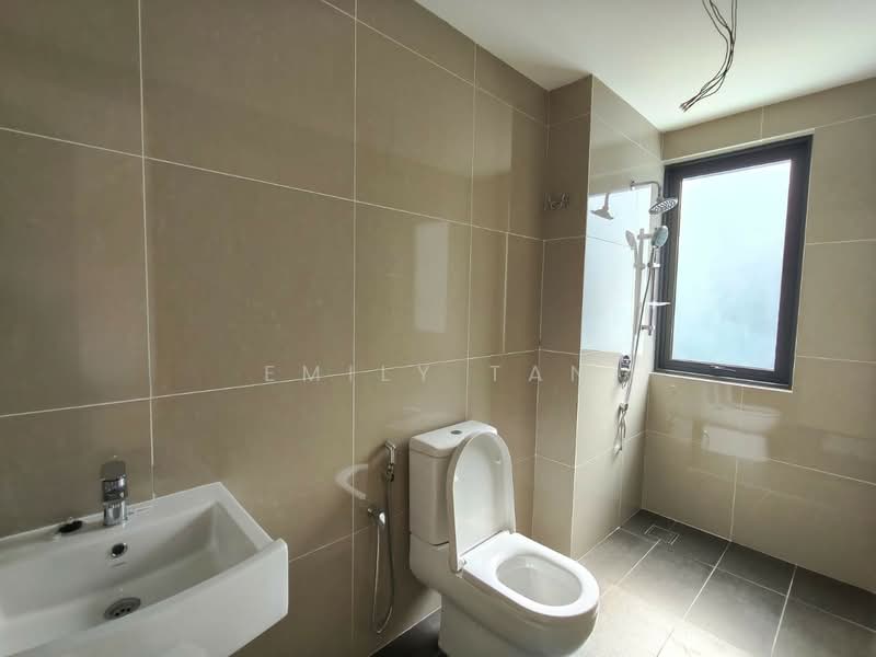 3-storey Terraced House for Rent in Damansara Perdana (Selangor) - Emily Tan - Bathroom - PropertyGuru.com.my
