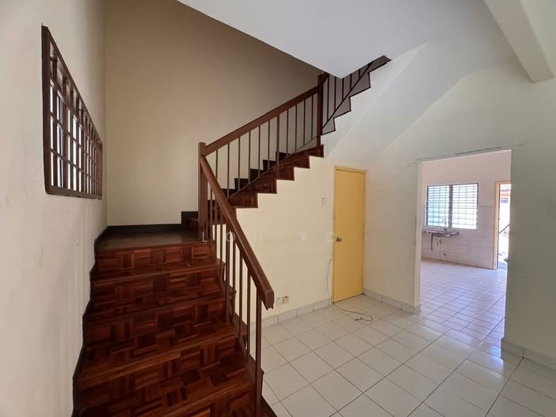 2-storey Terraced House for Sale in Sungai Buloh (Selangor) - Loh KC - Interior - PropertyGuru.com.my