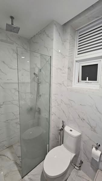 Service Residence for Rent at Met 1 Residences - Josh Lee - Bathroom - PropertyGuru.com.my