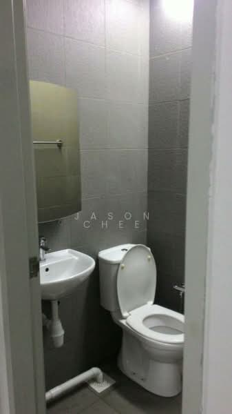 Servis Apartment untuk Disewa di First Subang (SS 15 Courtyard) - Jason Chee - Bathroom - PropertyGuru.com.my