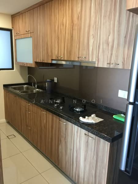 Condominium for Rent at The WaterEdge (Pinggiran Air) - Jane Ngoi - Kitchen - PropertyGuru.com.my